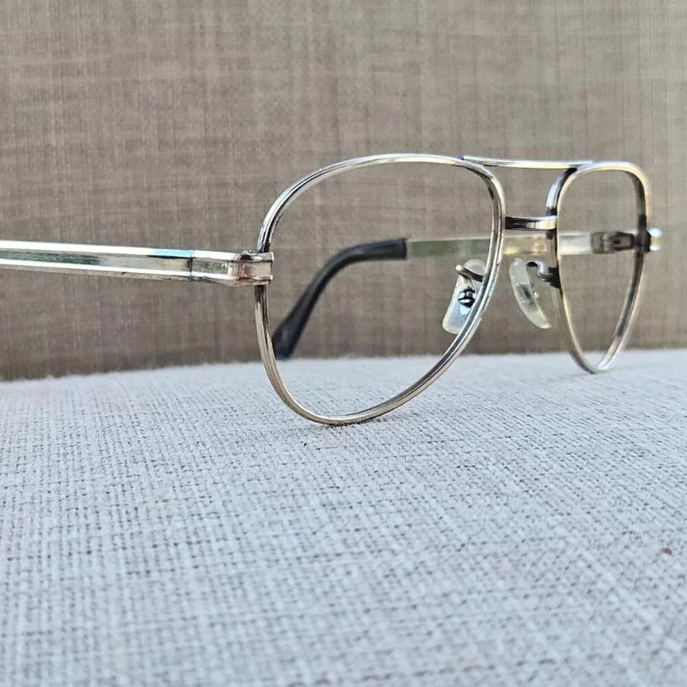 Universal Men Vintage Eyeglasses/Sunglasses Frame Gold Tone 10KRGP 5 1/2 - Picture 1 of 13